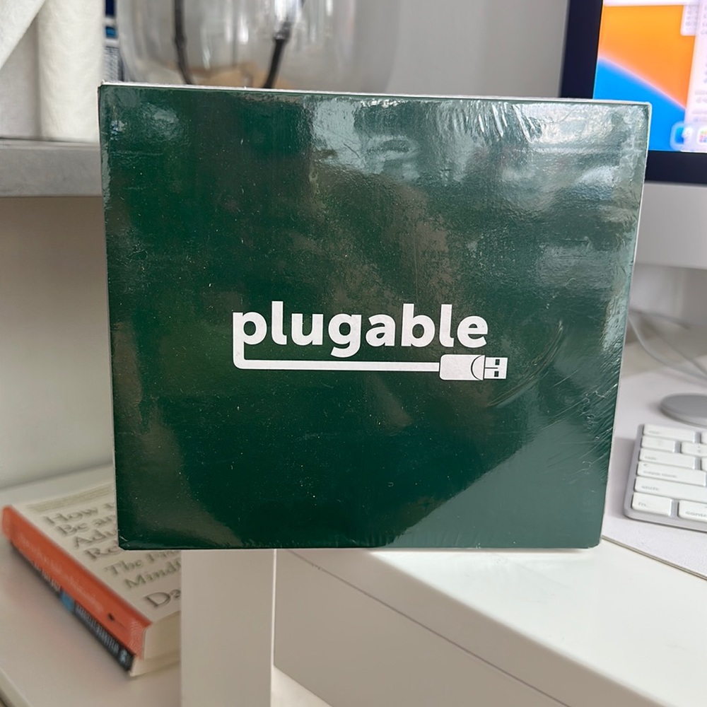 PLUGABLE USB-C MINI DOCKING STATION WITH 85W POWER DELIVERY